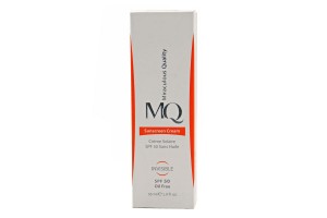 کرم ضد آفتاب فاقد چربی ام کیو SPF50 حجم 55 میل(بی رنگ)